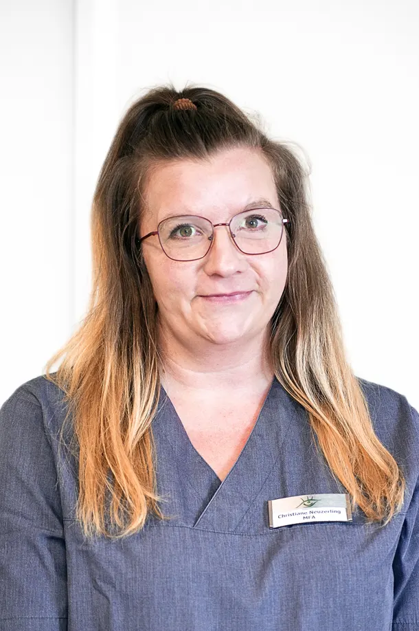 Christiane Neuzerling, Mitarbeiterin an der Anmeldung von Augen Hürth
